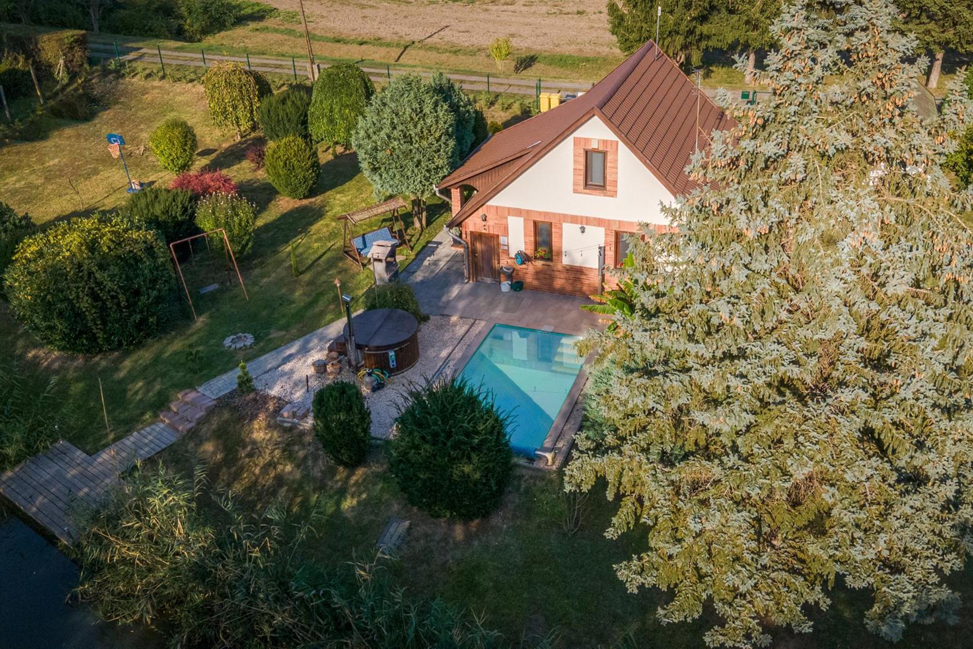 Posteleki Vendeghaz-Nyugalom Szigetei Villa Гюла Екстериор снимка