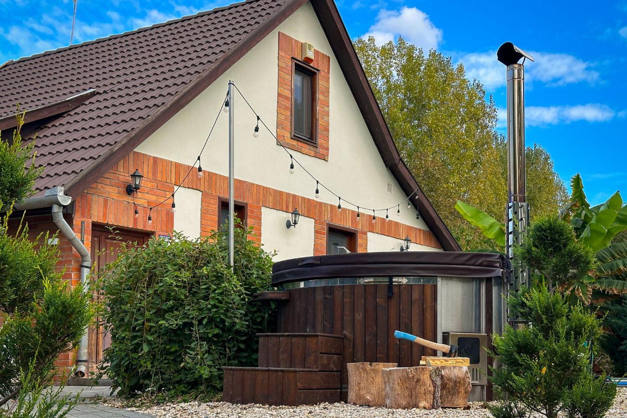 Posteleki Vendeghaz-Nyugalom Szigetei Villa Гюла Екстериор снимка
